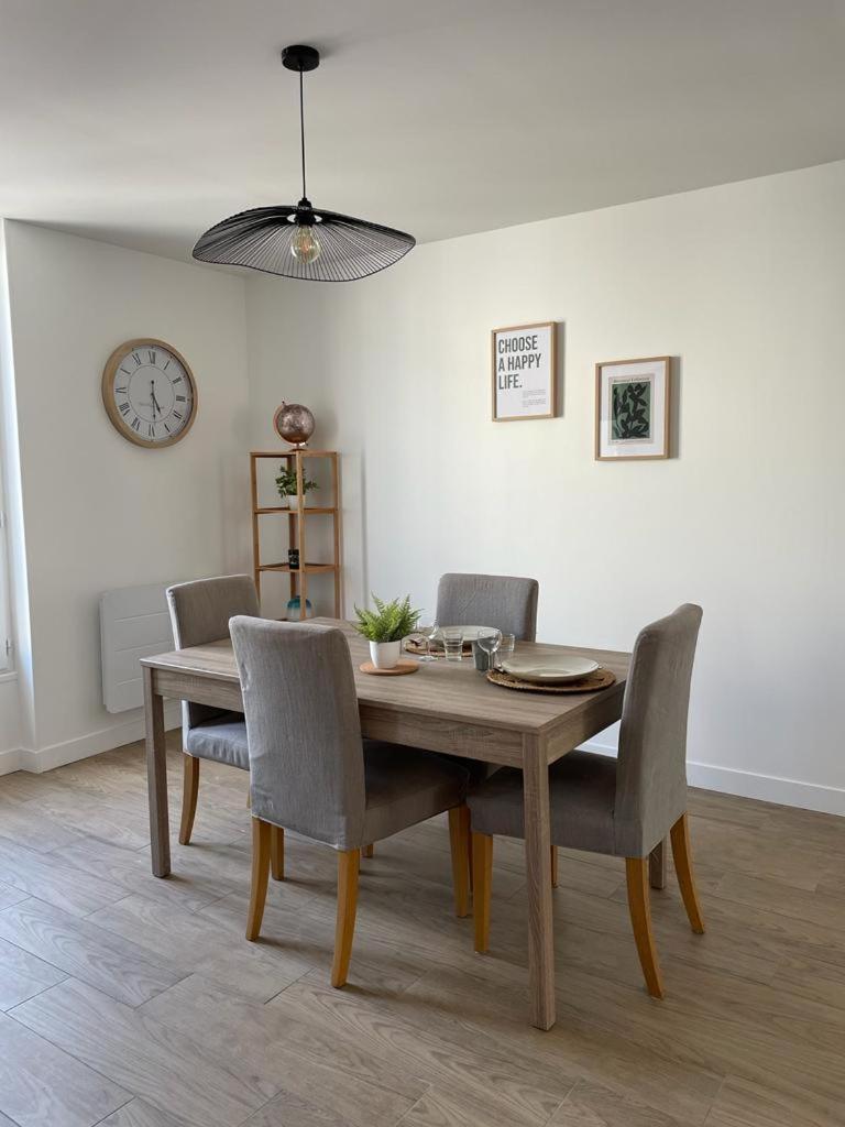 La Grenouillere Apartment Brie-Comte-Robert Luaran gambar